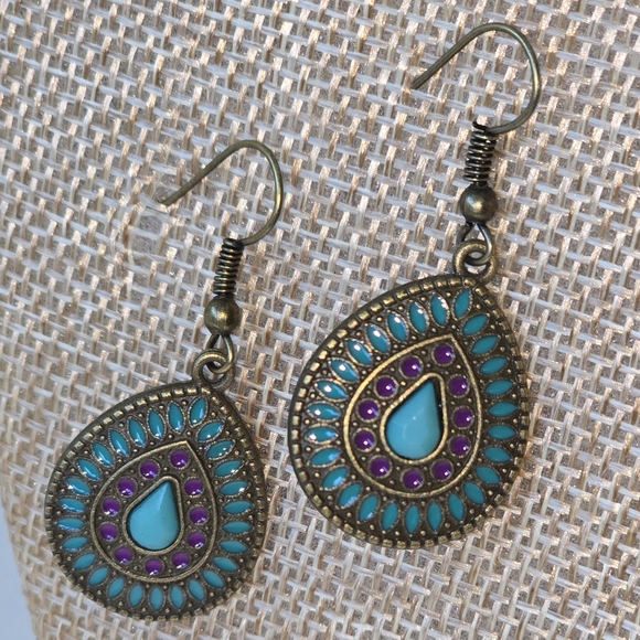 Rhinestone Teardrop Dangle Earrings - Picture 5 of 7